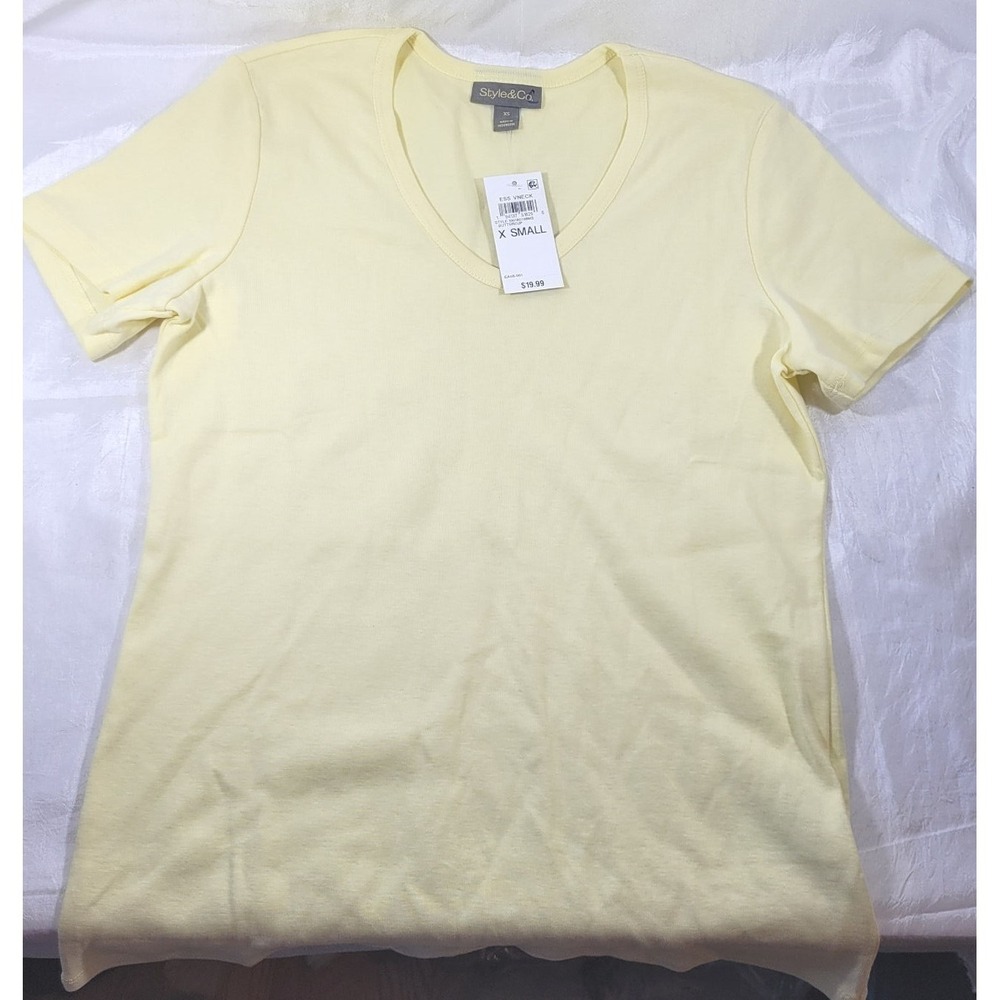 Style & Co Women's 100% Cotton Short Sleeve V-Neck Top - Buttercup‎ - XS